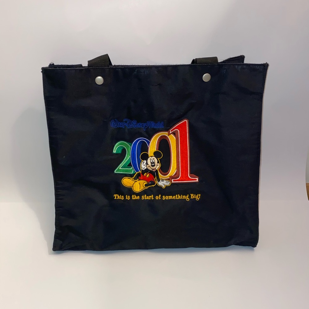 2001 Walt Disney World Mickey Bag